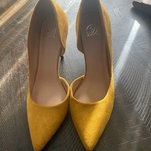 Yellow heels